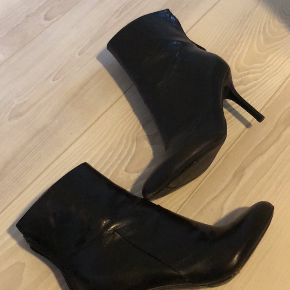 Black Women's Leather Ankle Booties - Sleek Stiletto Heel